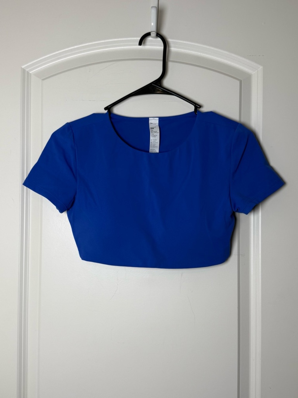 Ingia cropped workout top